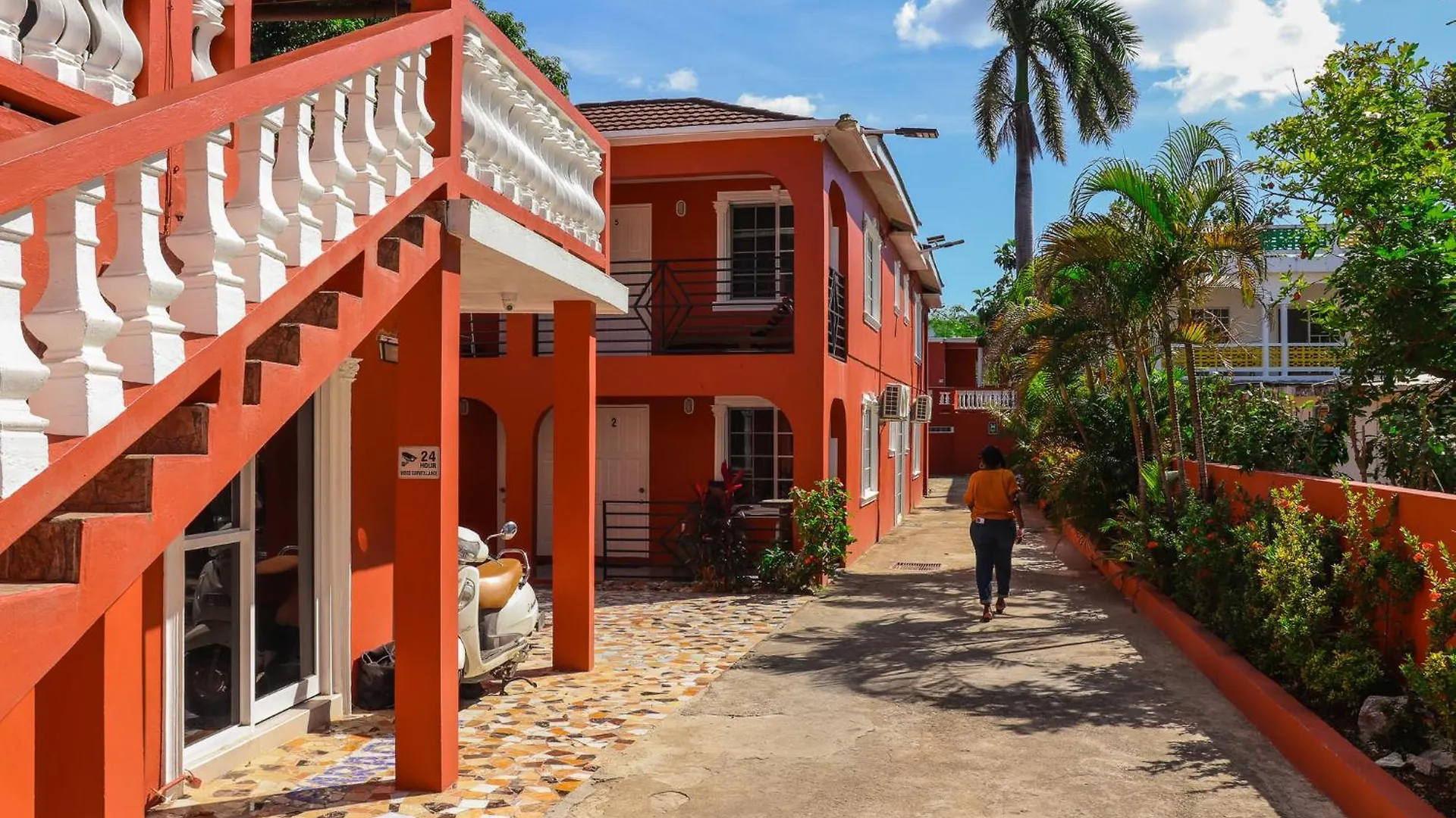 Paradise On The Rocks Hotel Negril